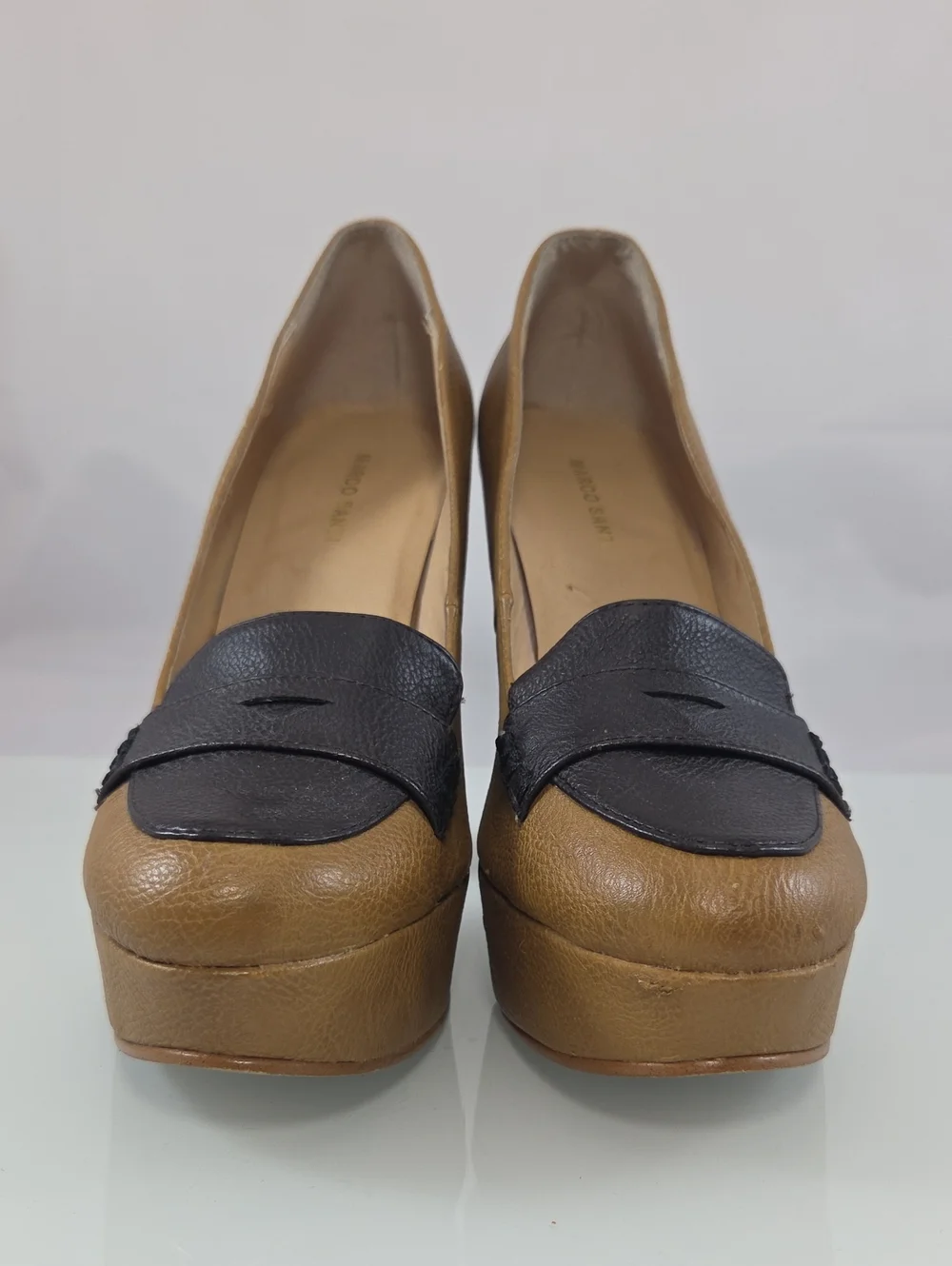 Marco Santi Platform Loafer Pumps with Black Accents Size 8